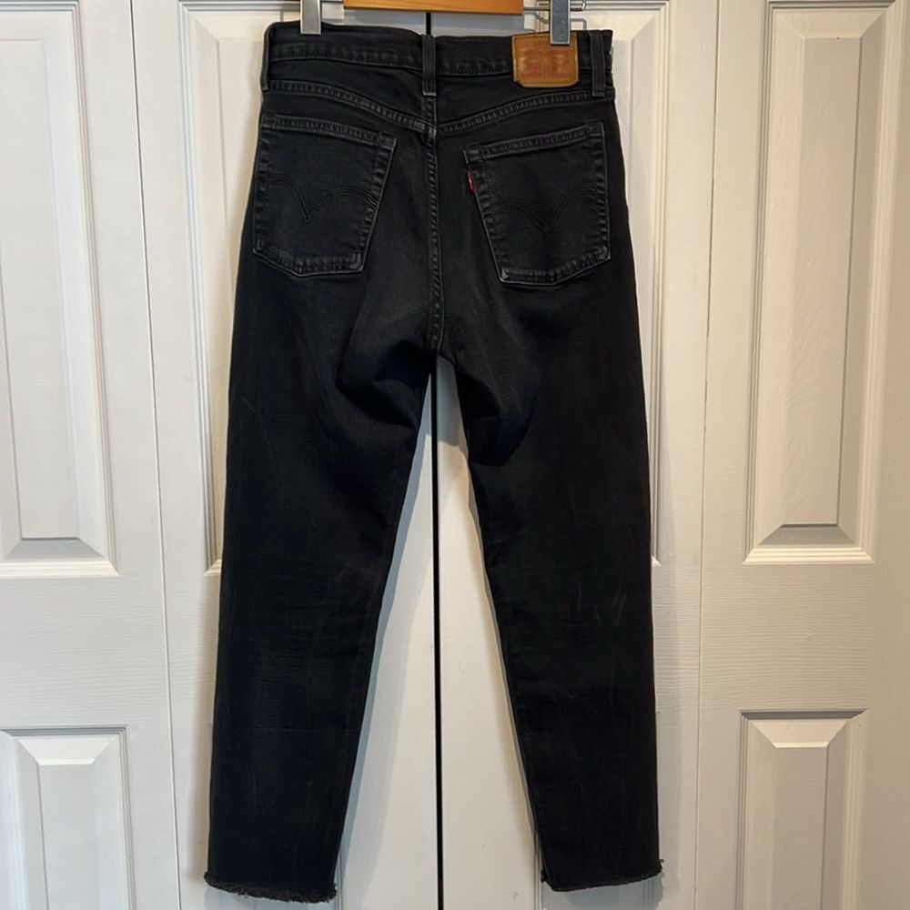 Levi’s Black Button Fly‎ High Rise Jeans Size 28 - Picture 6 of 13